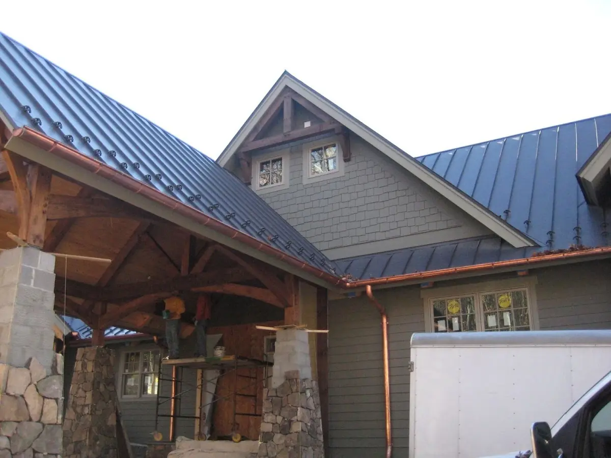 Craftsman Roofing team delivering quality roofing work in Grace Villa